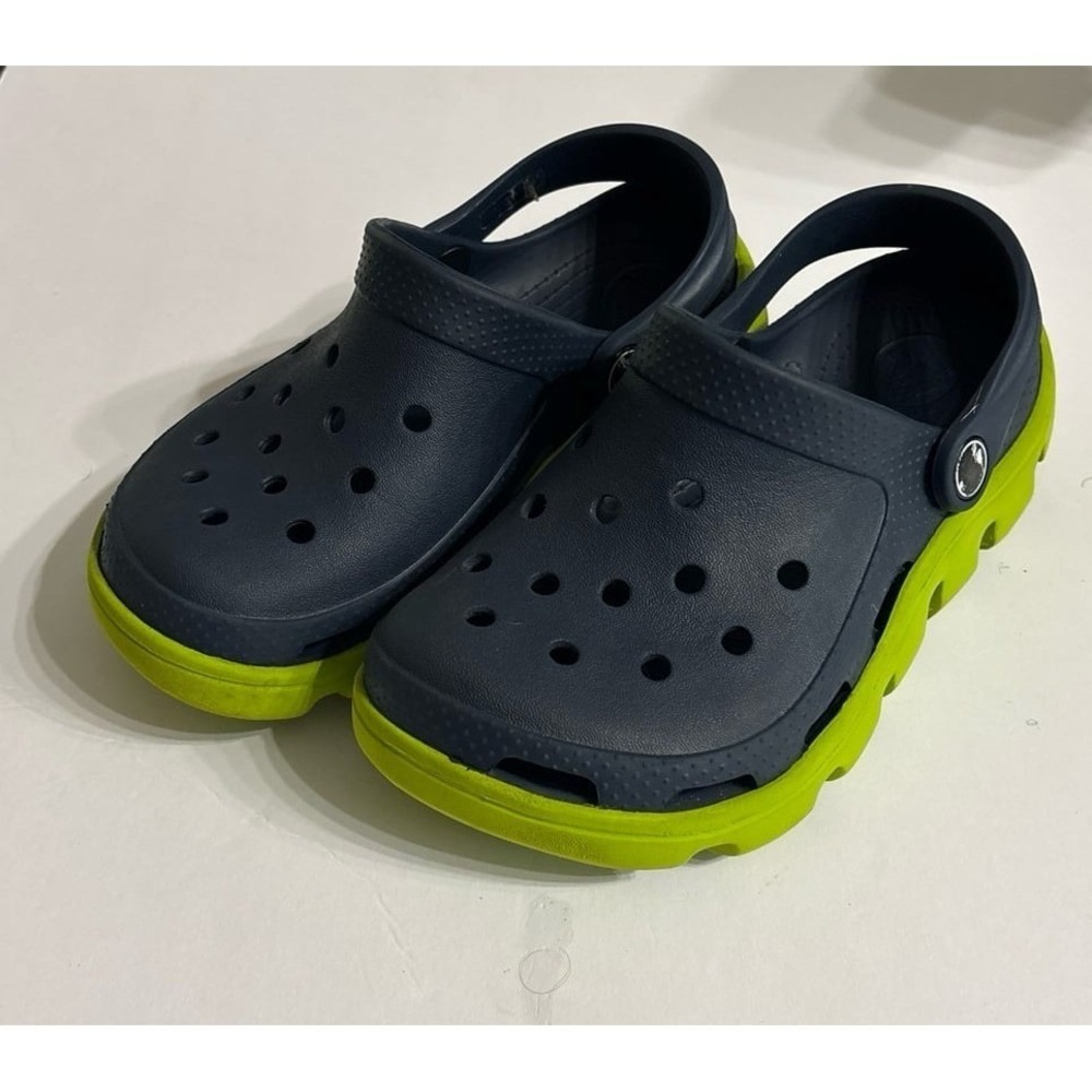 Crocs Unisex Duet Sport Clogs (size J2) Navy & Green